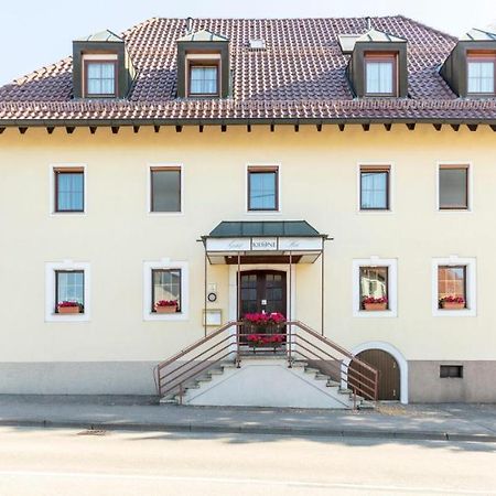 Hotel Krone Strassdorf Швебіш-Гмюнд Екстер'єр фото